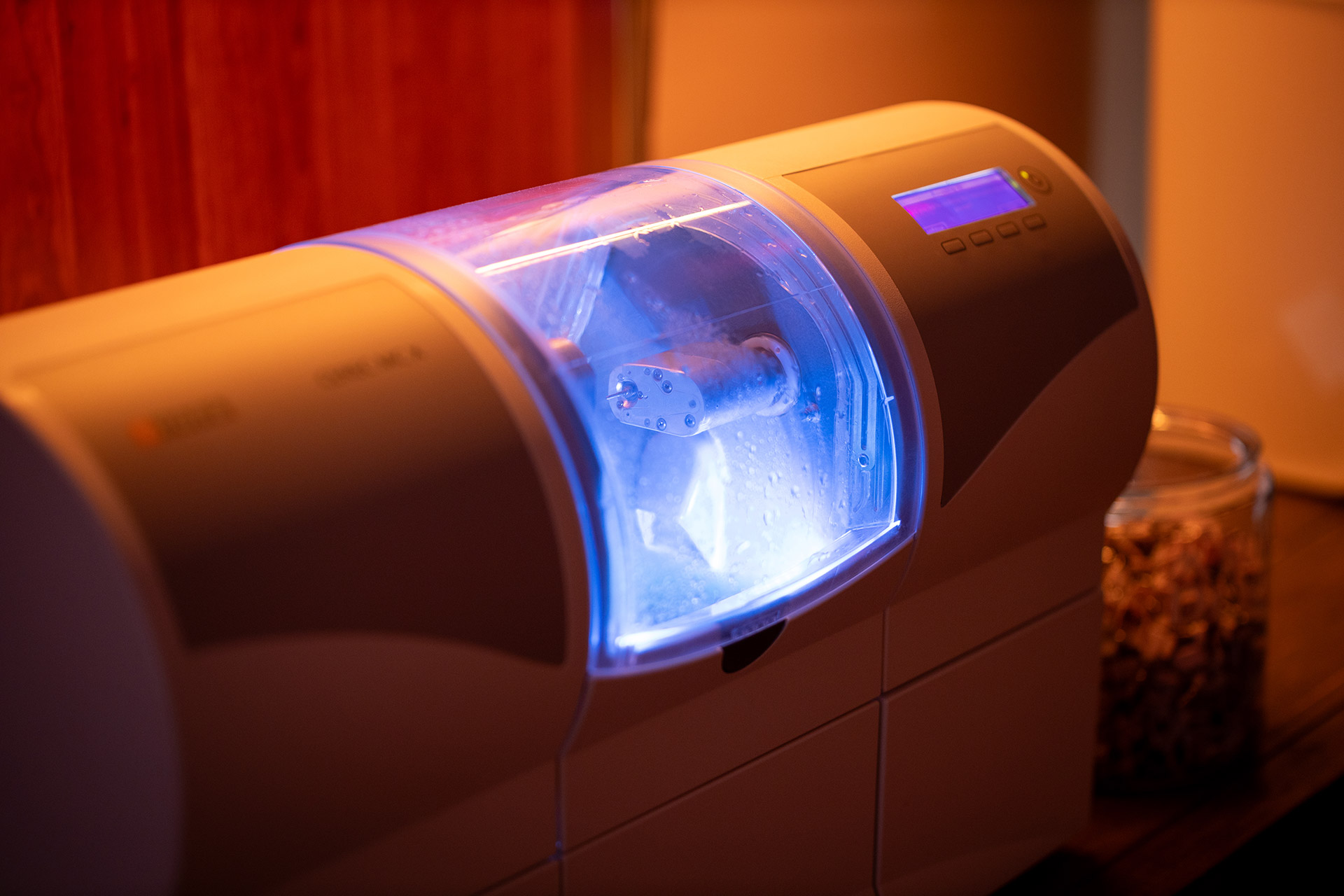 Instrument sterilizer that keeps every visit clean and safe Instrument sterilizer that keeps every visit clean and safe